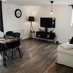 https://2-bed-river-view-greenwich.cambridgehotelsuk.com