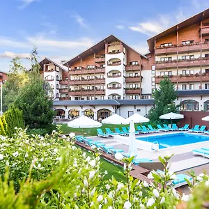 5* Otel Kempinski Grand Arena