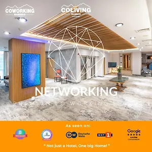 4* Otel Coliving Bansko, The Social With The Complimented Bulgarian Modern Cuisine