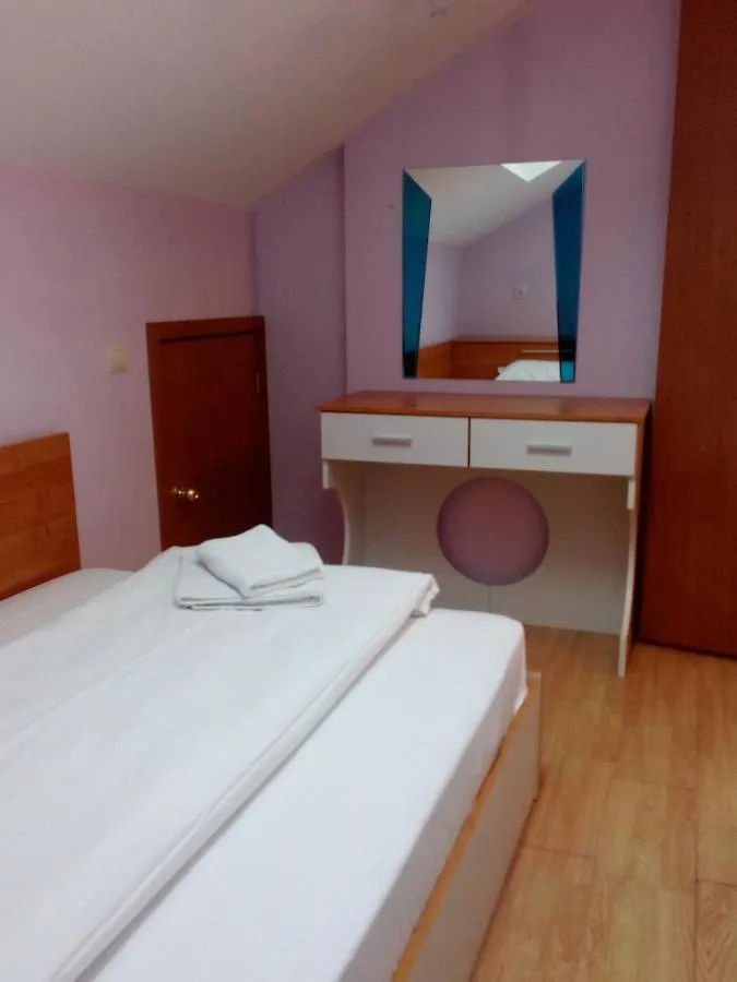 Todorini Kuli Apartments Bansko